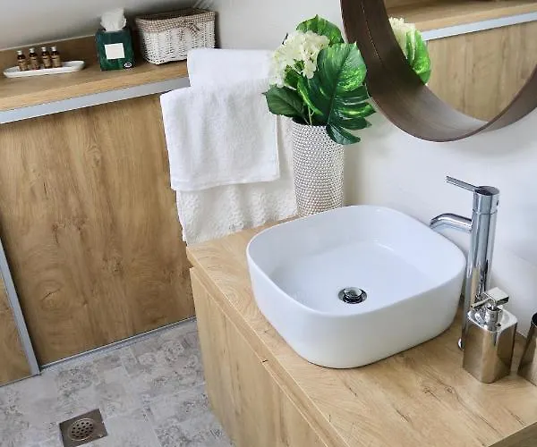 דירה Radman שיבניק